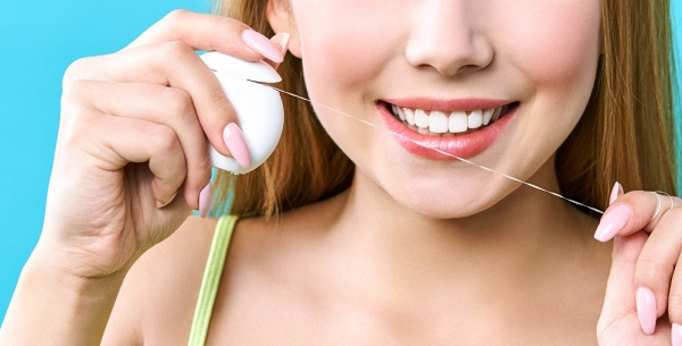 PORQUE DEVO USAR FIO DENTAL?